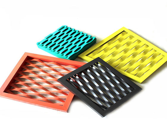 Vessels Bridges Expandable Wire Mesh , Silver Rib Lath Sheet