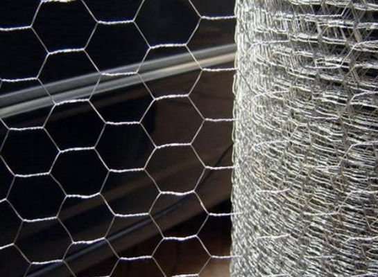 L30m Electric Galvanized Hexagonal Wire Mesh For Farms