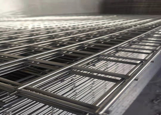 Custom Thickened 304 Stainless Steel Welded Wire Mesh Panel 1 M * 2 M Flat