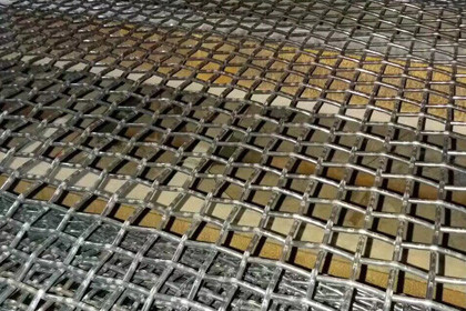5cm Hole Size Iron Black Woven Wire Mesh Hot Dipped Galvanized