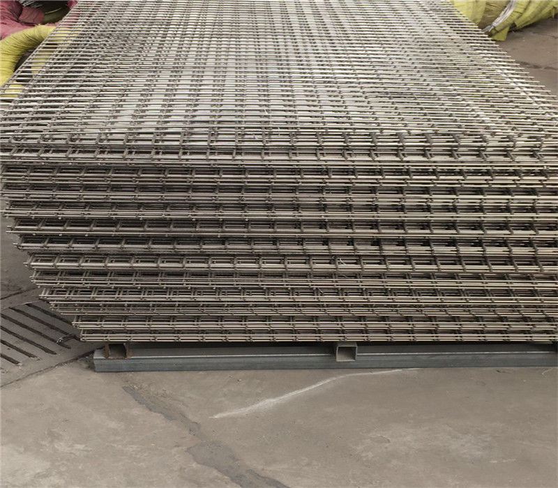 2X2cm Welded Wire Mesh Panels , L6M Mesh Fencing Panels