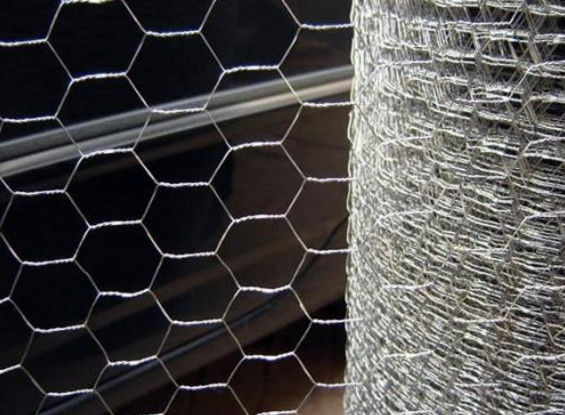 L30m Electric Galvanized Hexagonal Wire Mesh For Farms