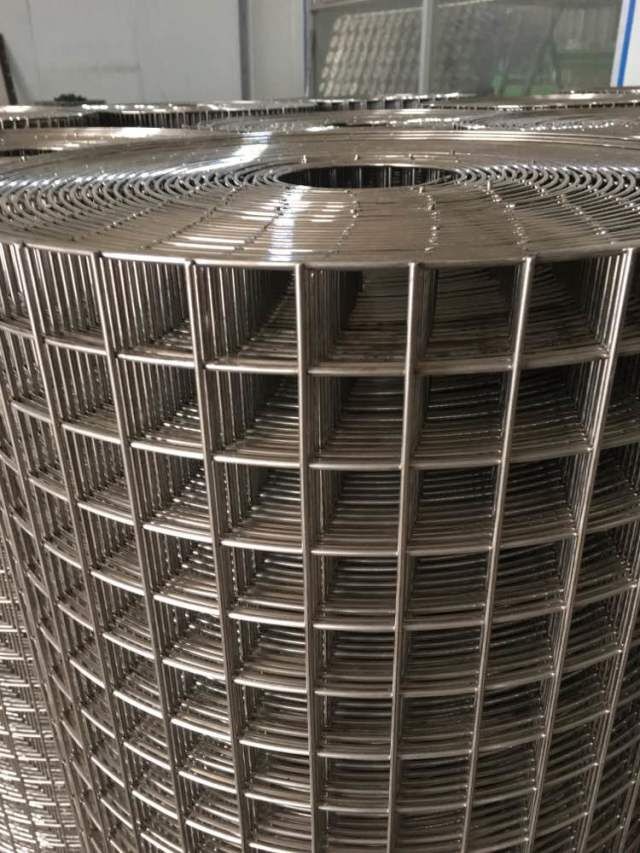 Rust Proof 3mm Stainless Steel Wire Mesh Panels 50x50mm Hole Hot Dip Galvanized 2
